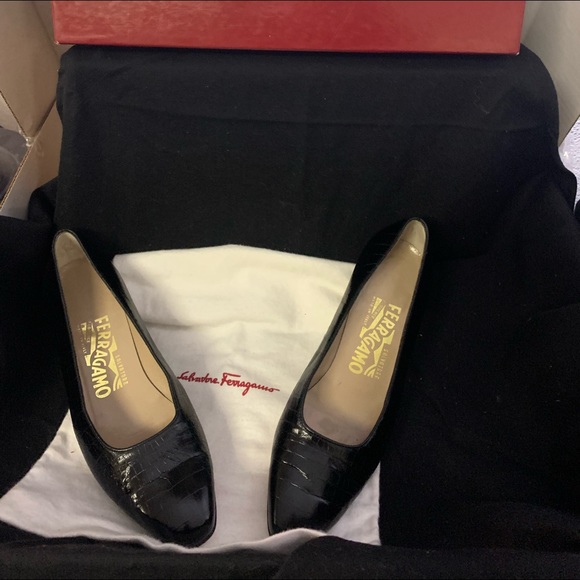 Ferragamo black heels 5.5 C womens